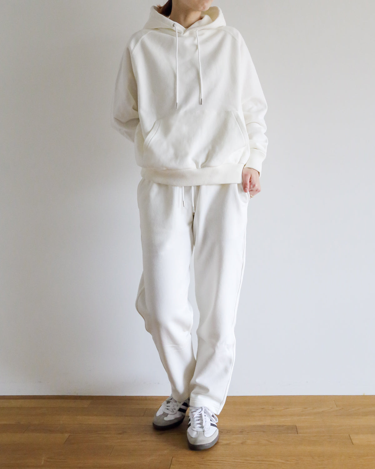 ホワイト H160cm 着用サイズ:2 パンツ:SL9S-T864ホワイト/サイズ3