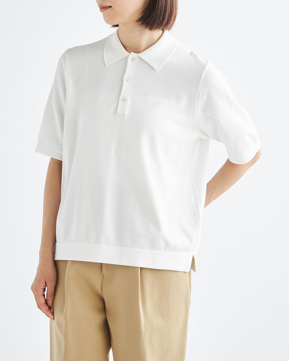 ホワイト　H166cm　着用サイズ：2