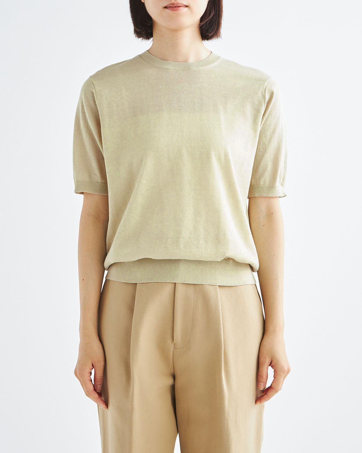 ライトグリーン　H166cm　着用サイズ：2