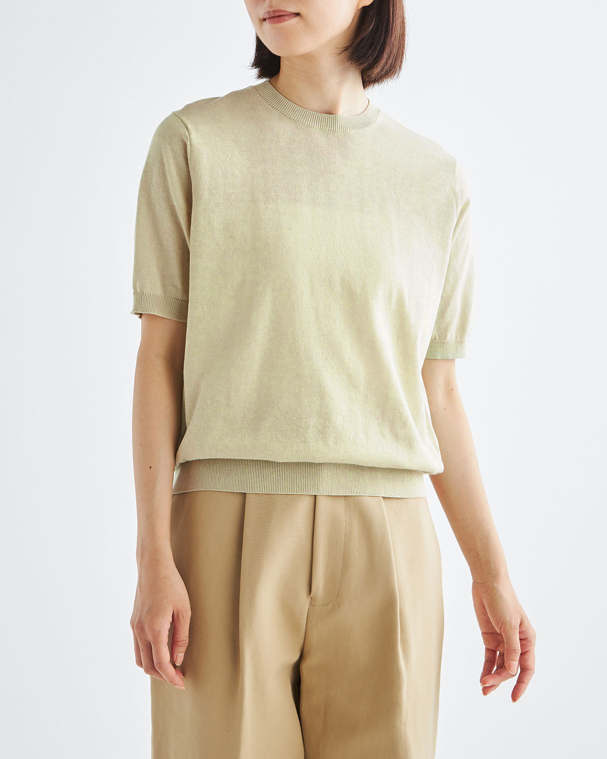 ライトグリーン　H166cm　着用サイズ：2