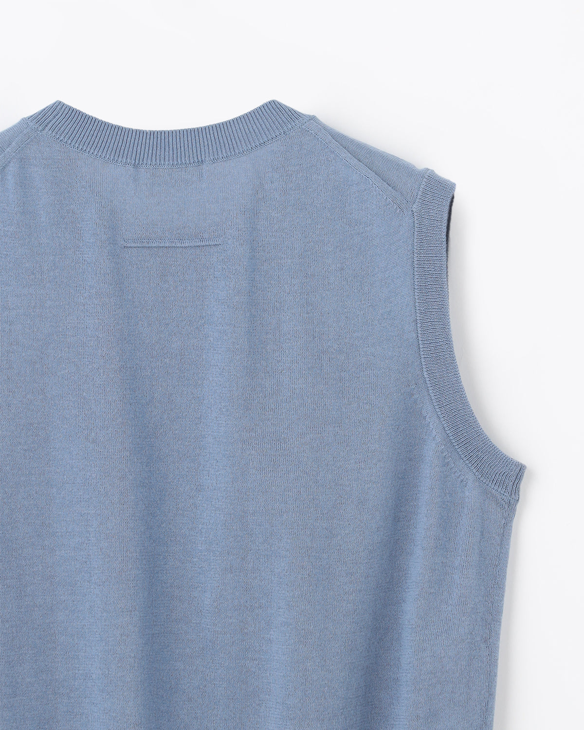 16G天竺 リサイクルポリエステル×コットンノースリーブクルーネック　SL10S-1076
