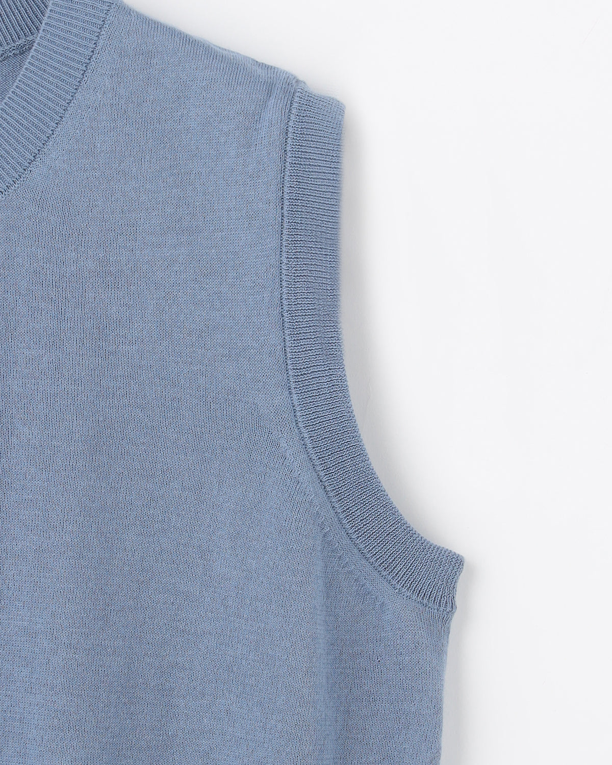 16G天竺 リサイクルポリエステル×コットンノースリーブクルーネック　SL10S-1076