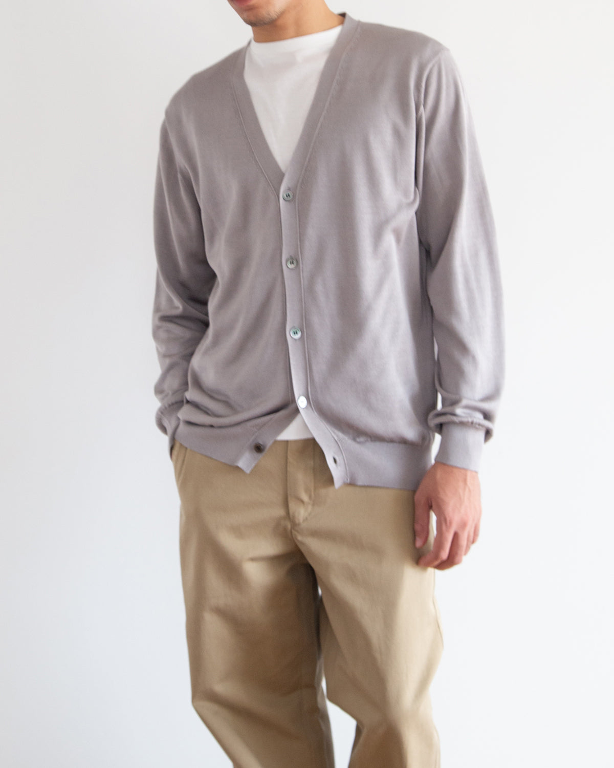 グレー　H178cm　着用サイズ：5