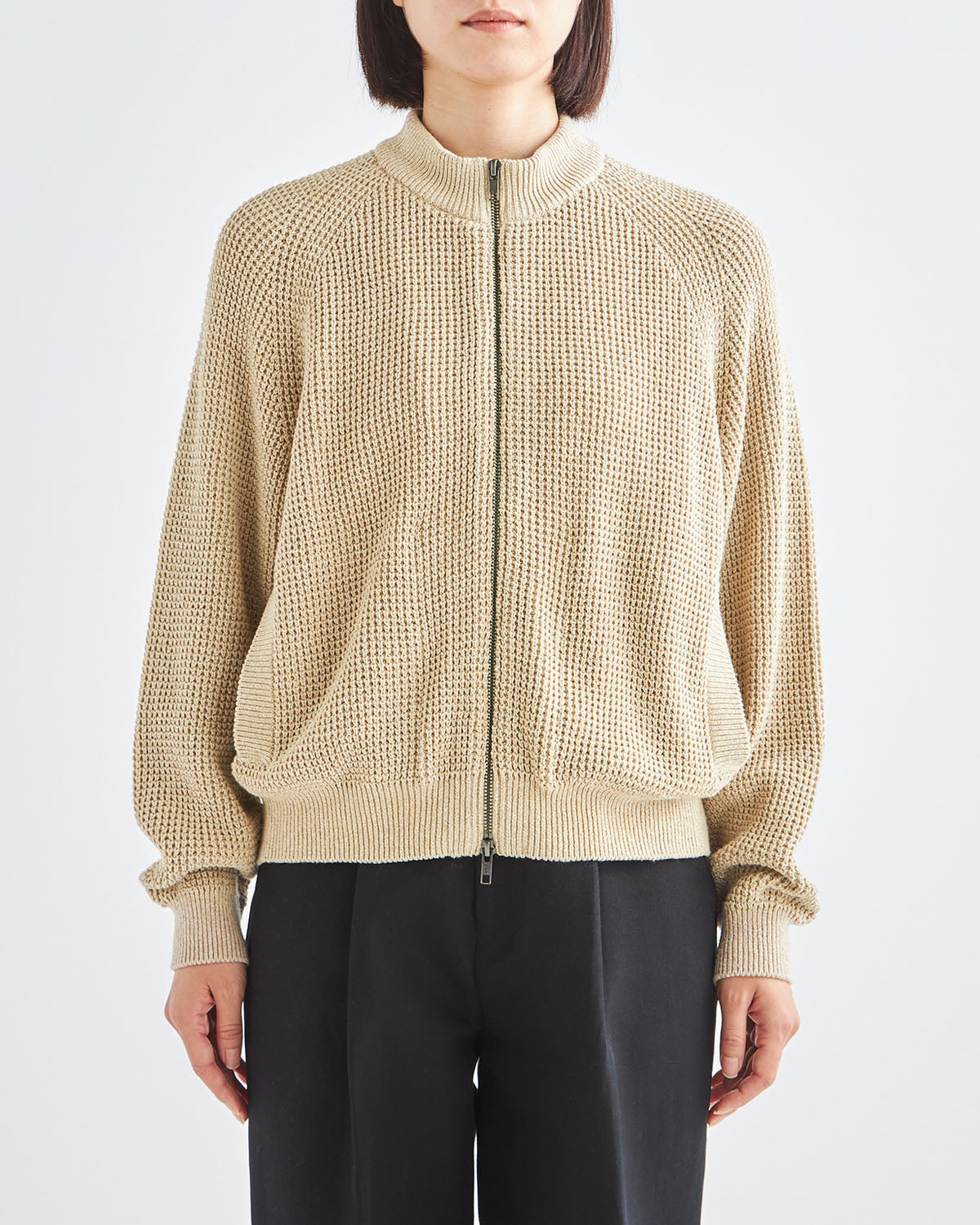 ベージュ　H166cm　着用サイズ：2