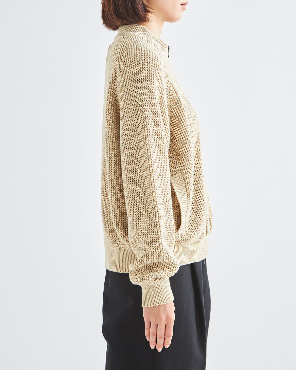 ベージュ　H166cm　着用サイズ：2