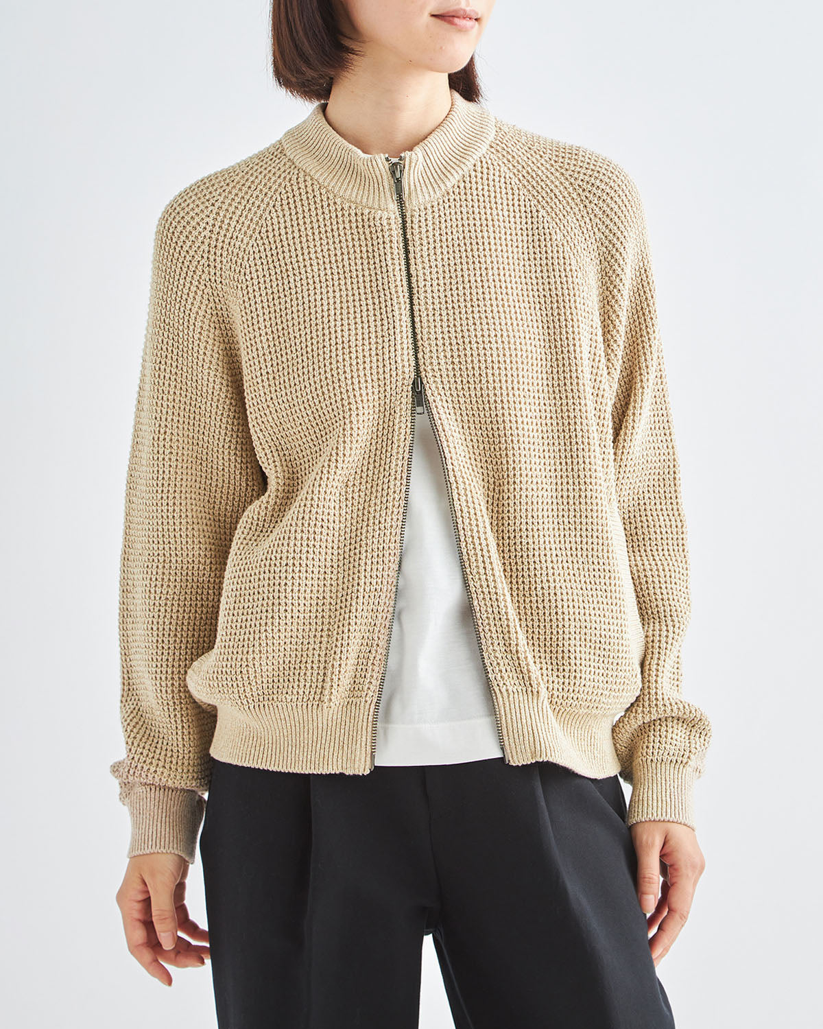 ベージュ　H166cm　着用サイズ：2