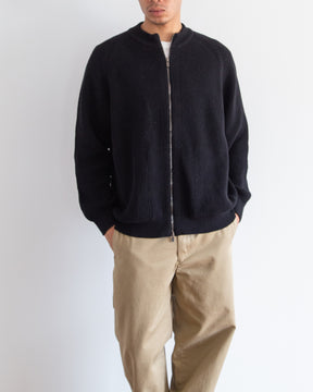 ブラック　H178cm　着用サイズ：5