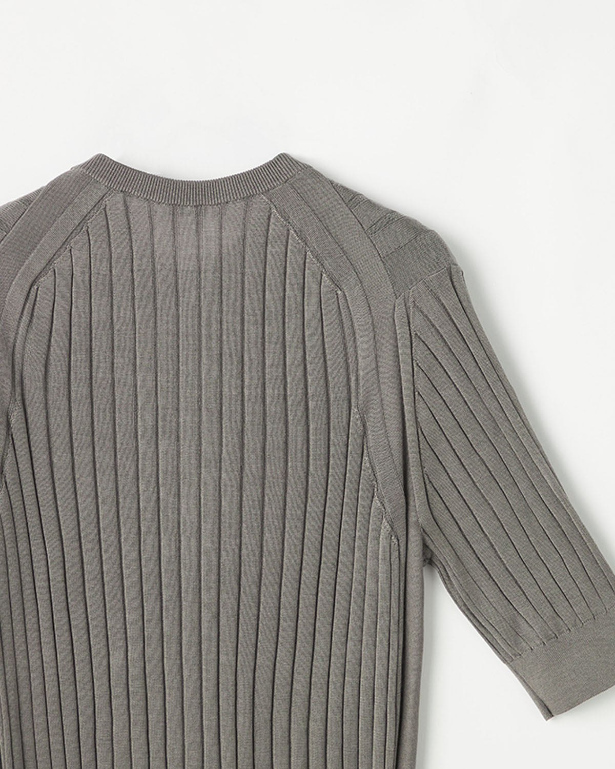 18Gワイドリブ シルク 5分袖クルーネックカーディガン　SL10S-1102