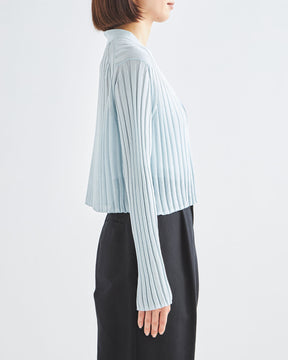 ライトブルー　H166cm　着用サイズ：F