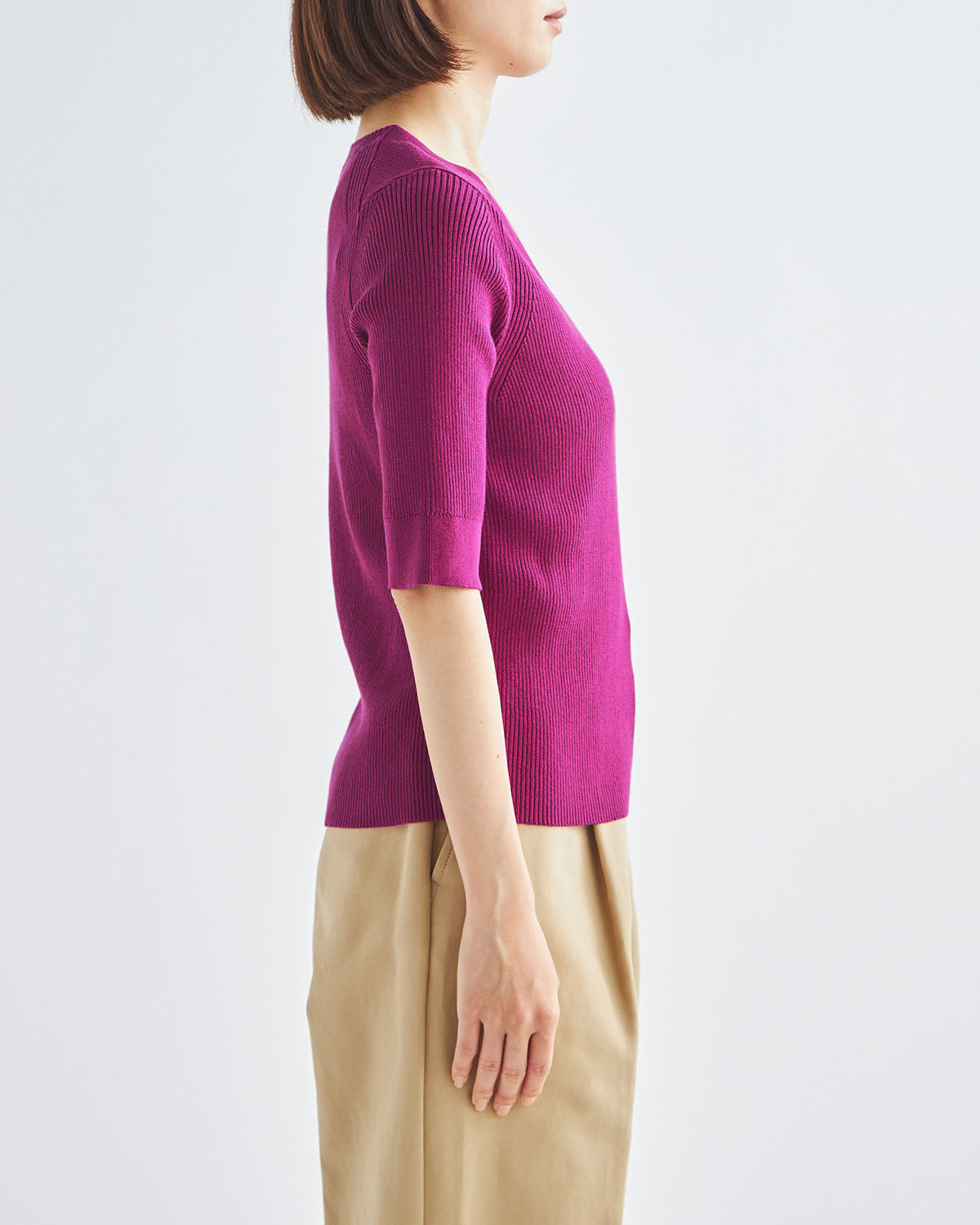 パープル　H166cm　着用サイズ：2