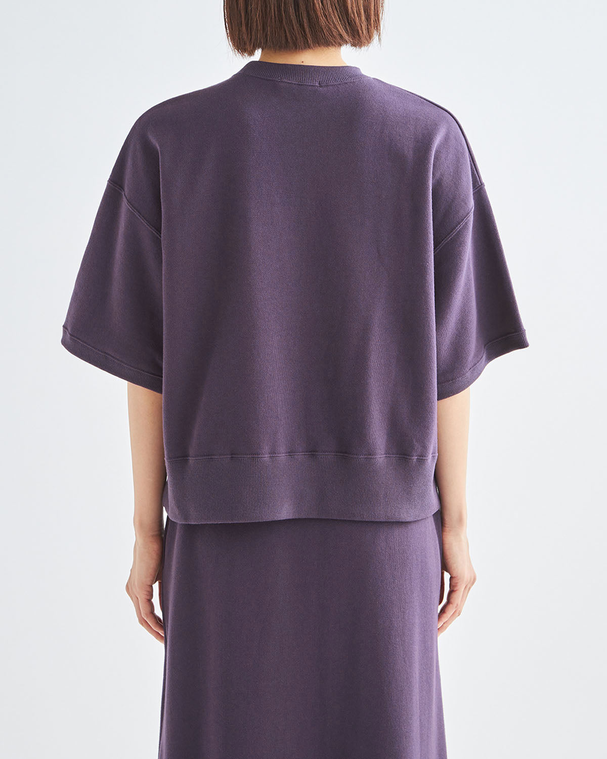 パープル　H166cm　着用サイズ：2