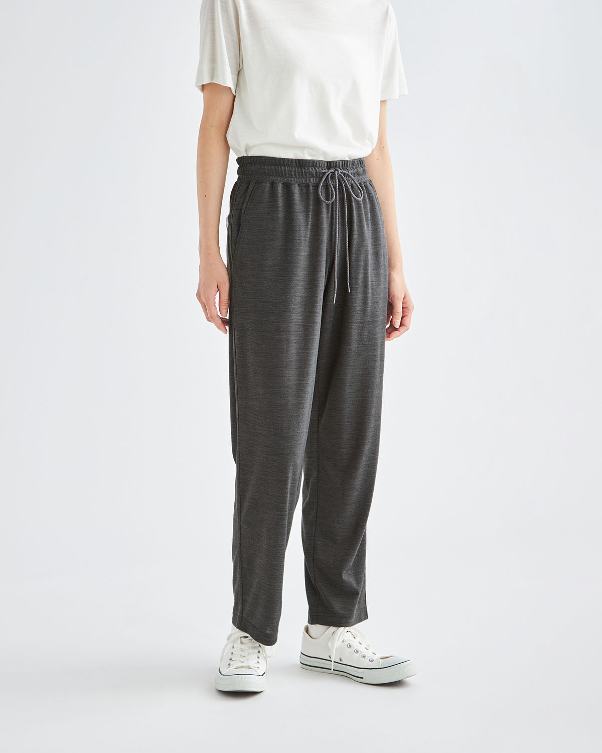 グレー　H166cm　着用サイズ：2