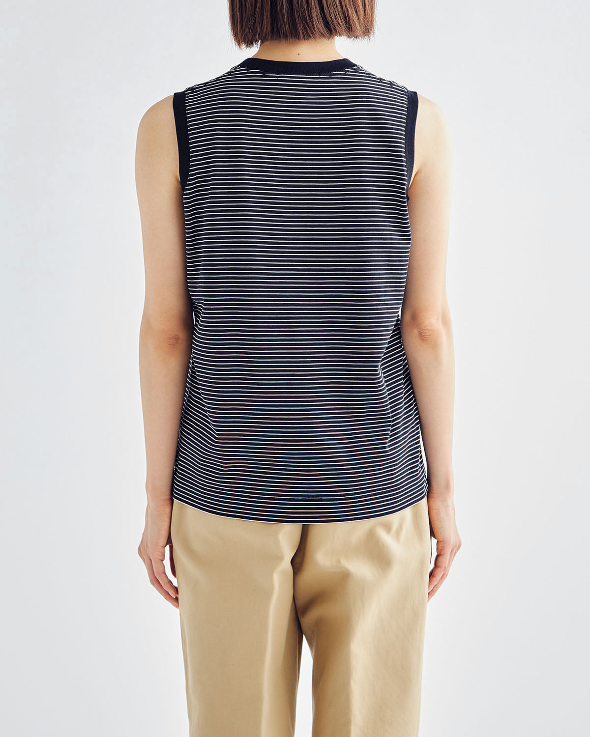 ネイビー×ホワイト　H166cm　着用サイズ：2