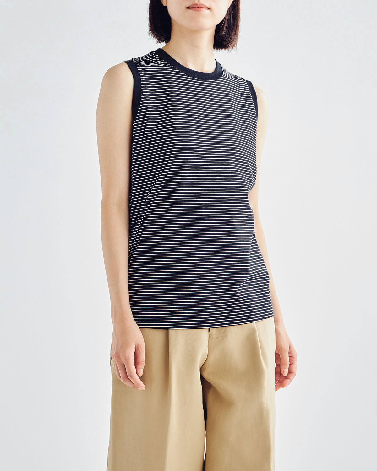 ネイビー×ホワイト　H166cm　着用サイズ：2