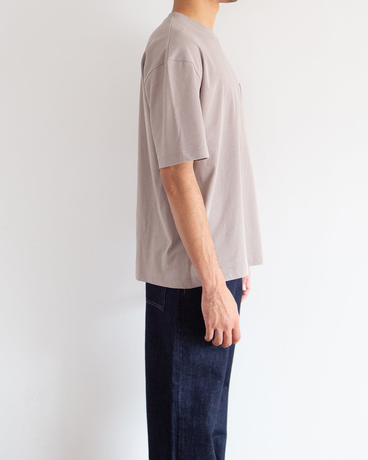 ベージュ　H178cm　着用サイズ；5