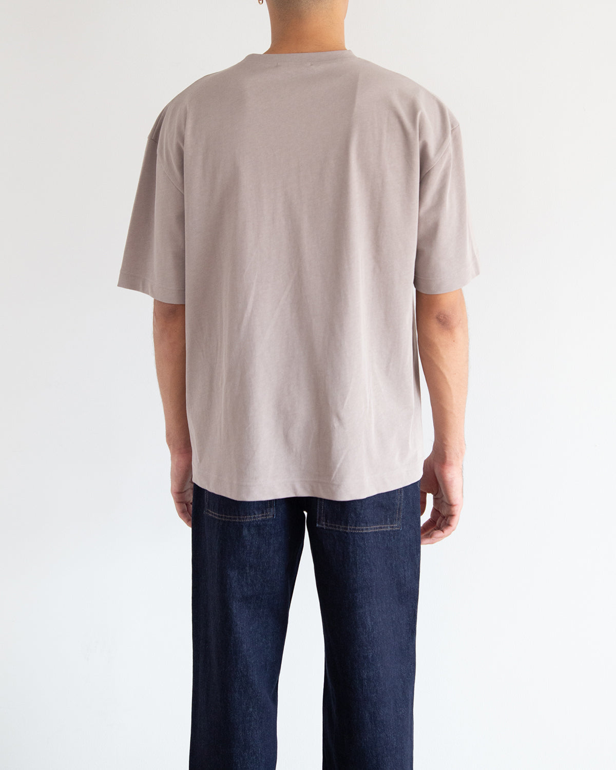 ベージュ　H178cm　着用サイズ；5