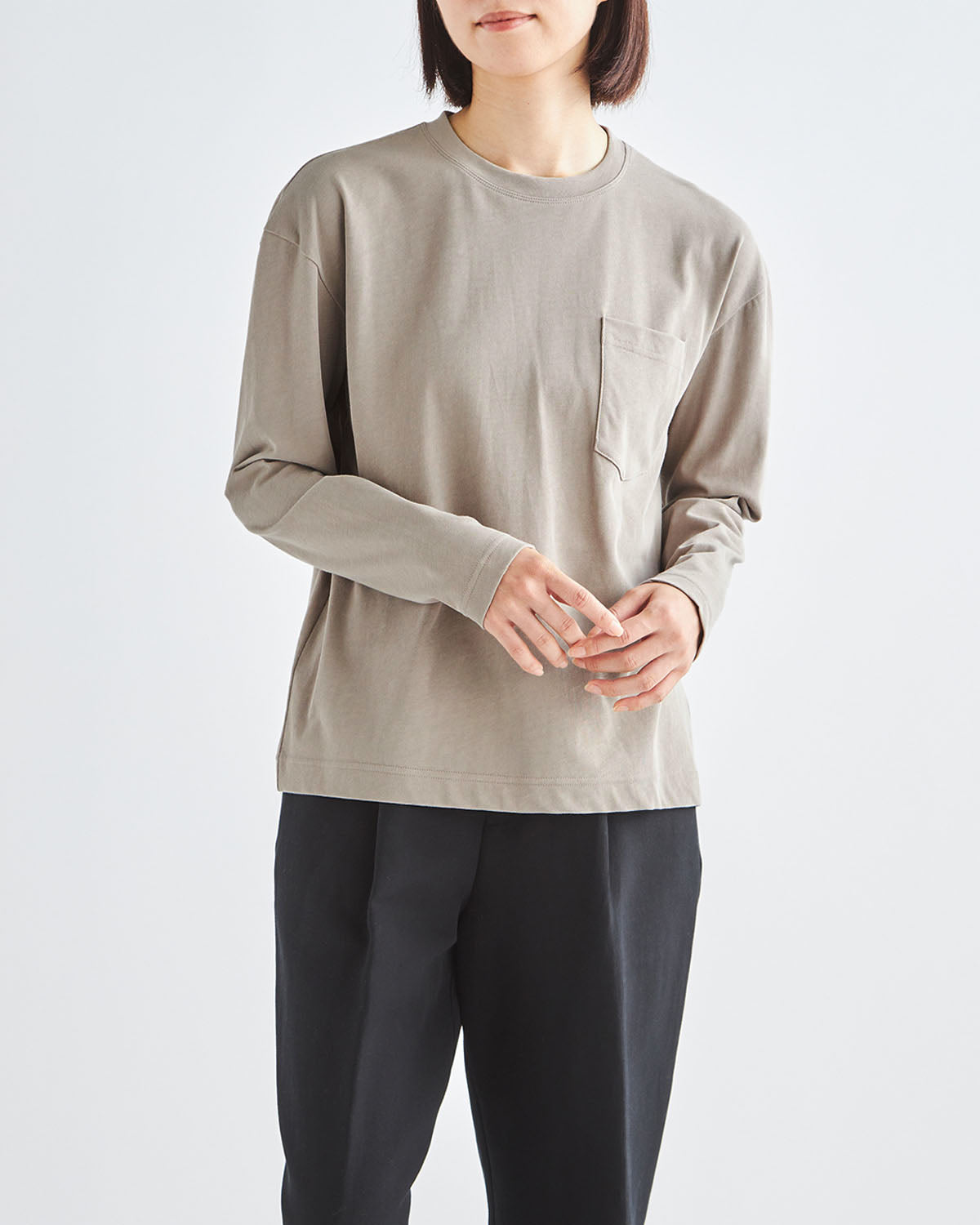 ベージュ　H166cm　着用サイズ：2