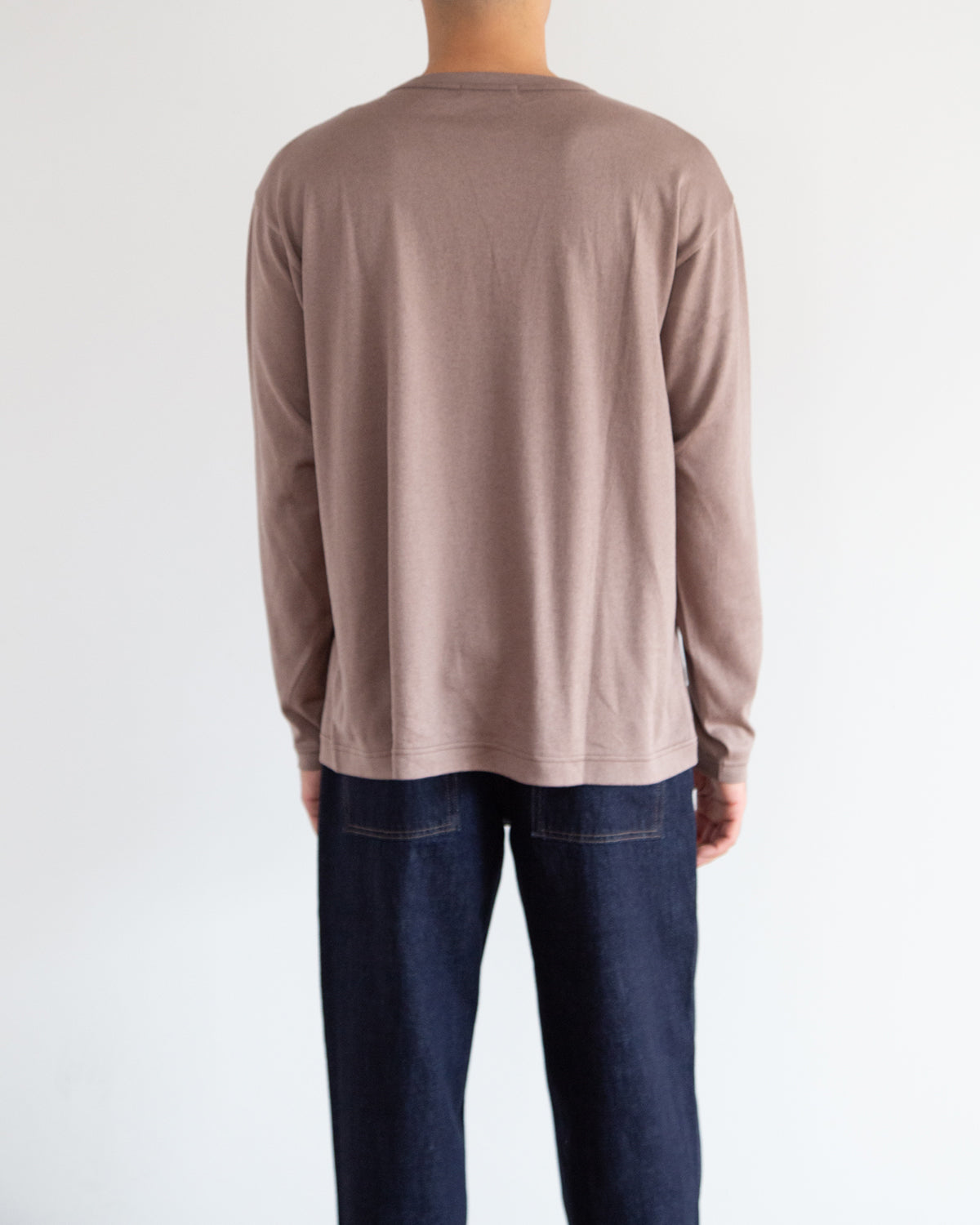 モカ　H178cm　着用サイズ：5