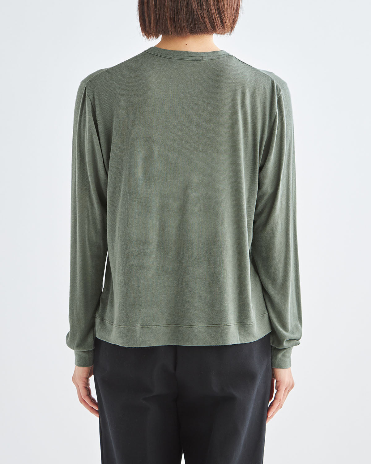 グリーン　H166cm　着用サイズ：2