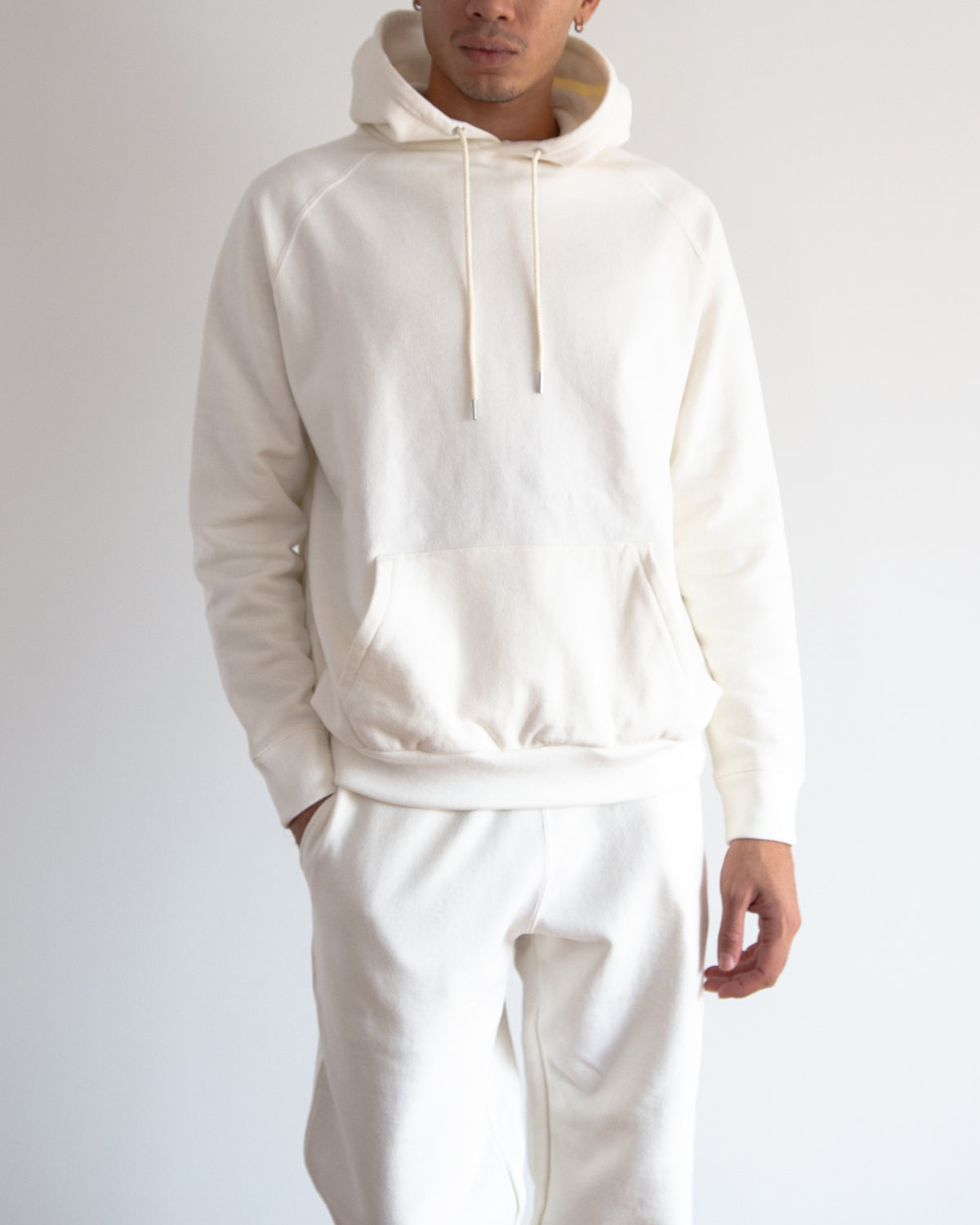 ホワイト　h178cm　着用サイズ：5