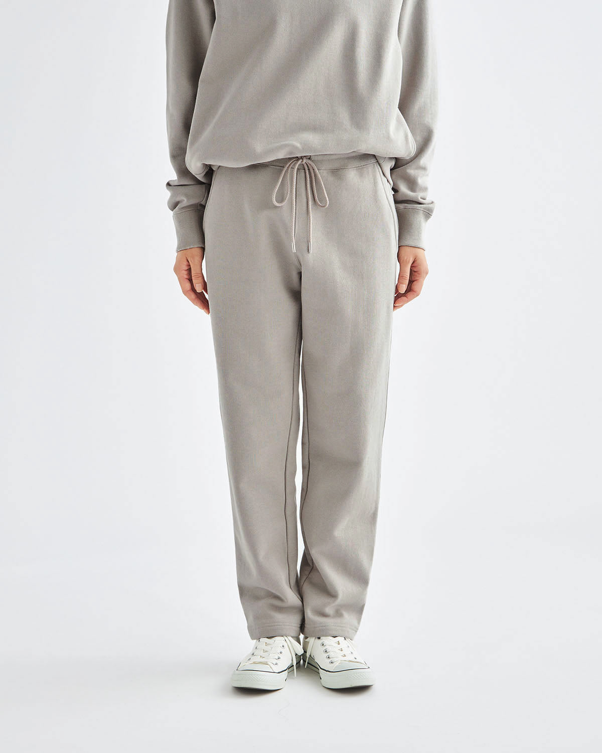 グレージュ　H166cm　着用サイズ：2