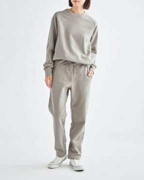 グレージュ　H166cm　着用サイズ：2　トップス：SL10S-T1150	