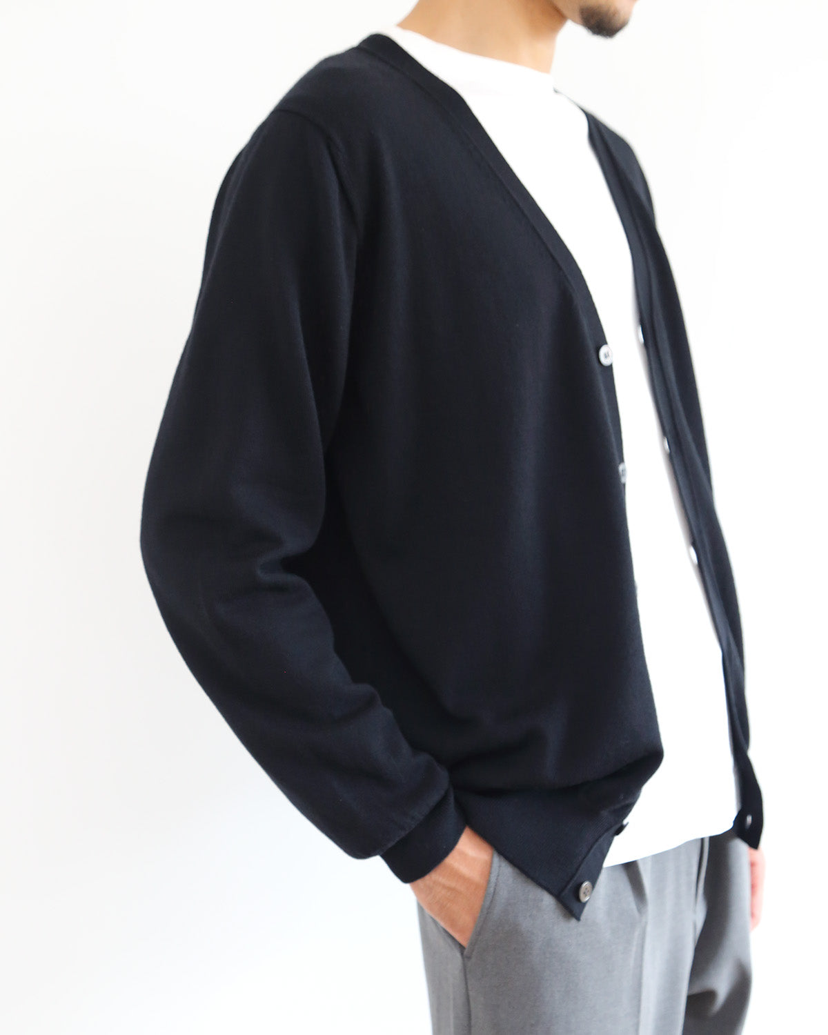 ネイビー　H178cm　着用サイズ；4