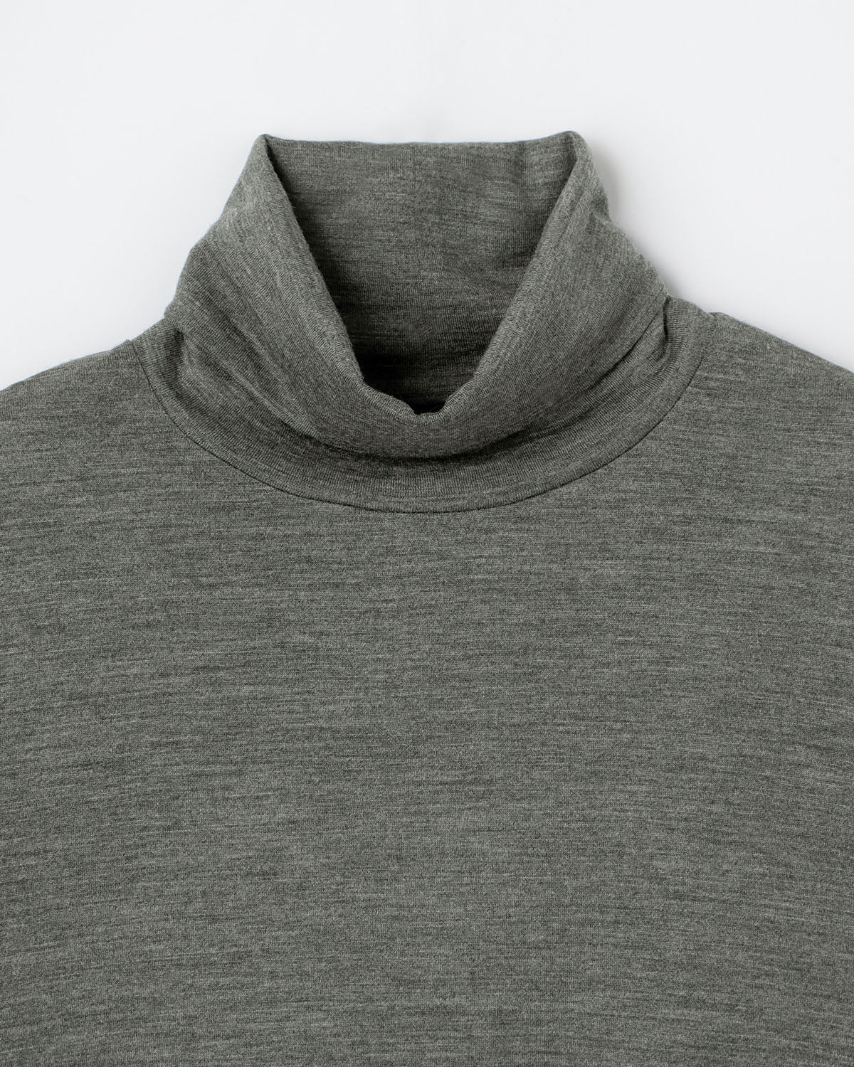 ウール天竺 ニットタートルネック長袖Tシャツ　SL10W-T1056