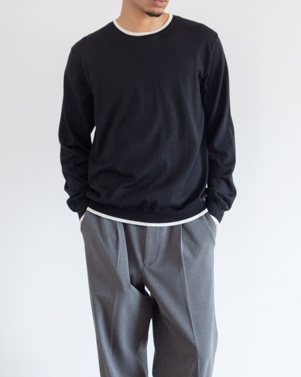 ブラック×ホワイト　H178cm　着用サイズ：4