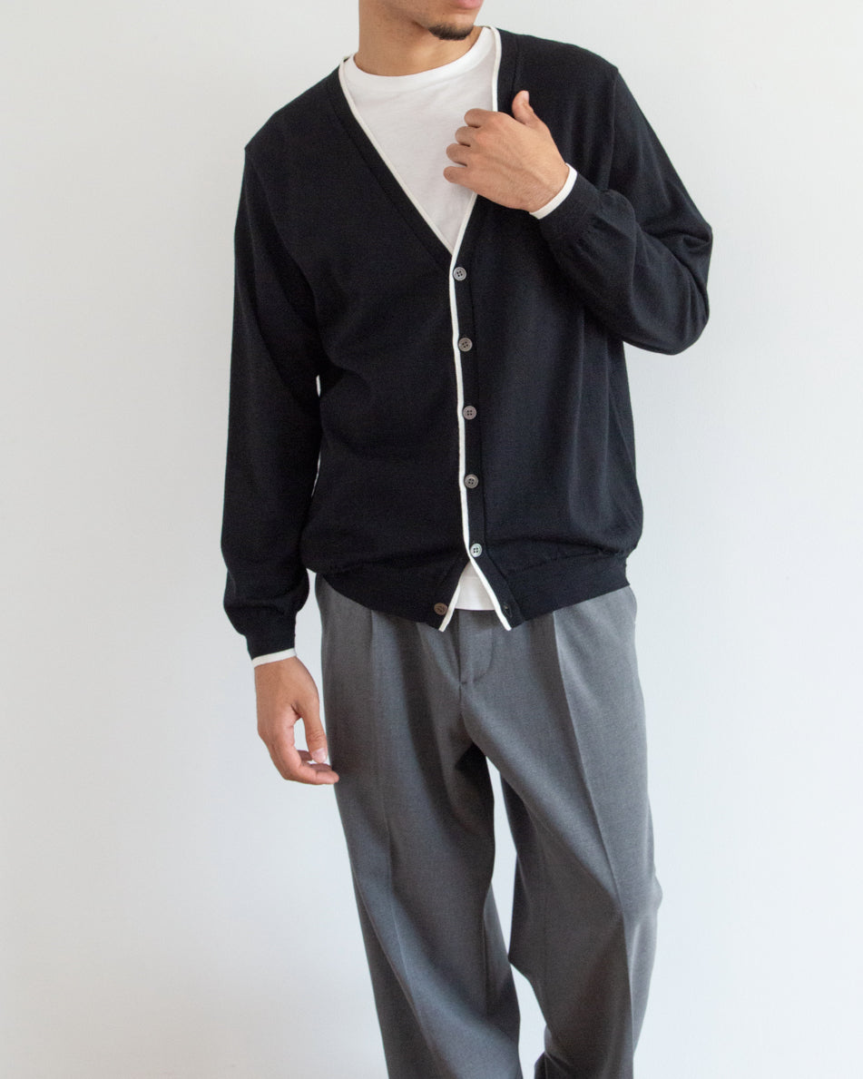 ブラック×ホワイト　H178cm　着用サイズ：5
