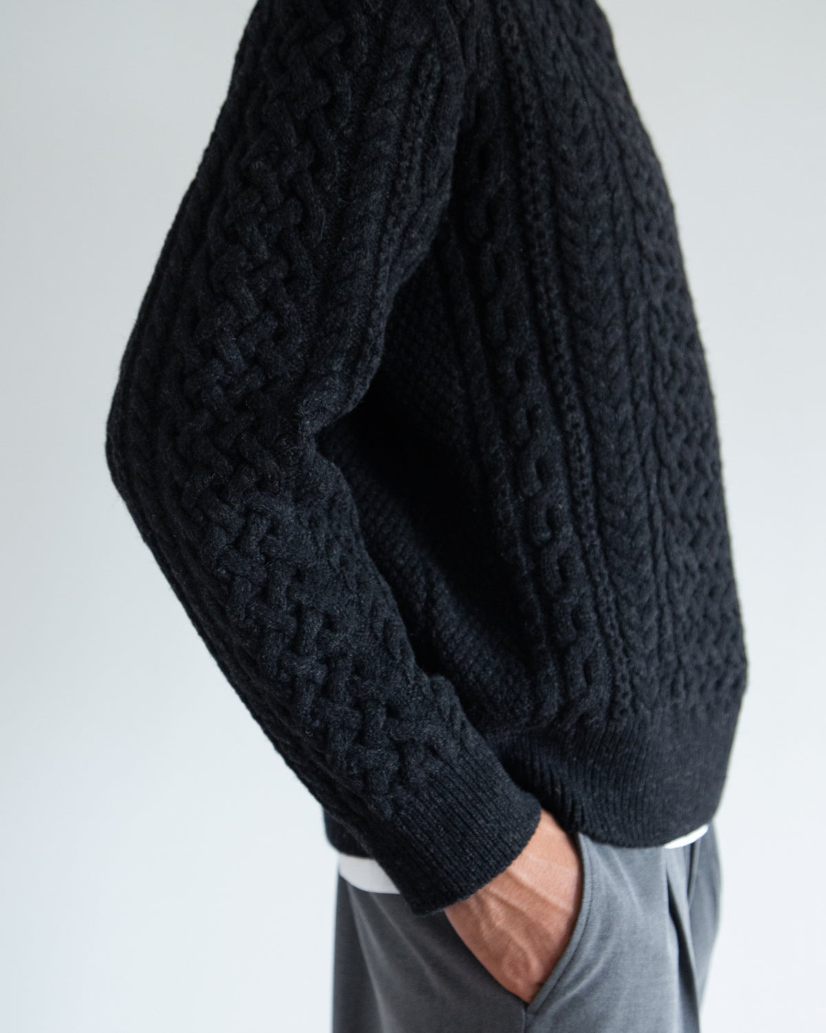 チャコール　H178cm　着用サイズ：4