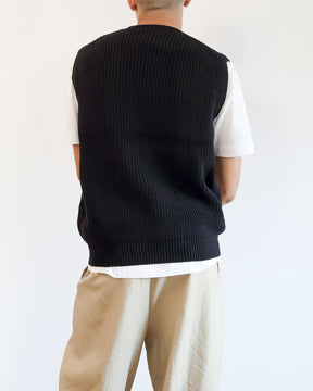 ブラック　H178cm　着用サイズ：4