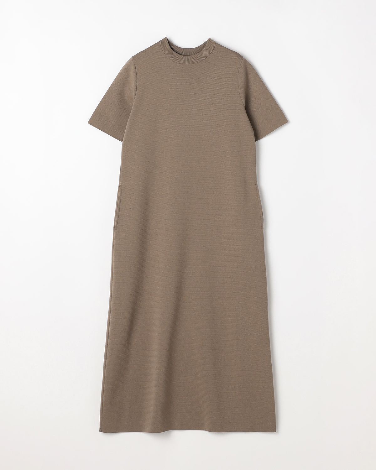 ダークベージュ