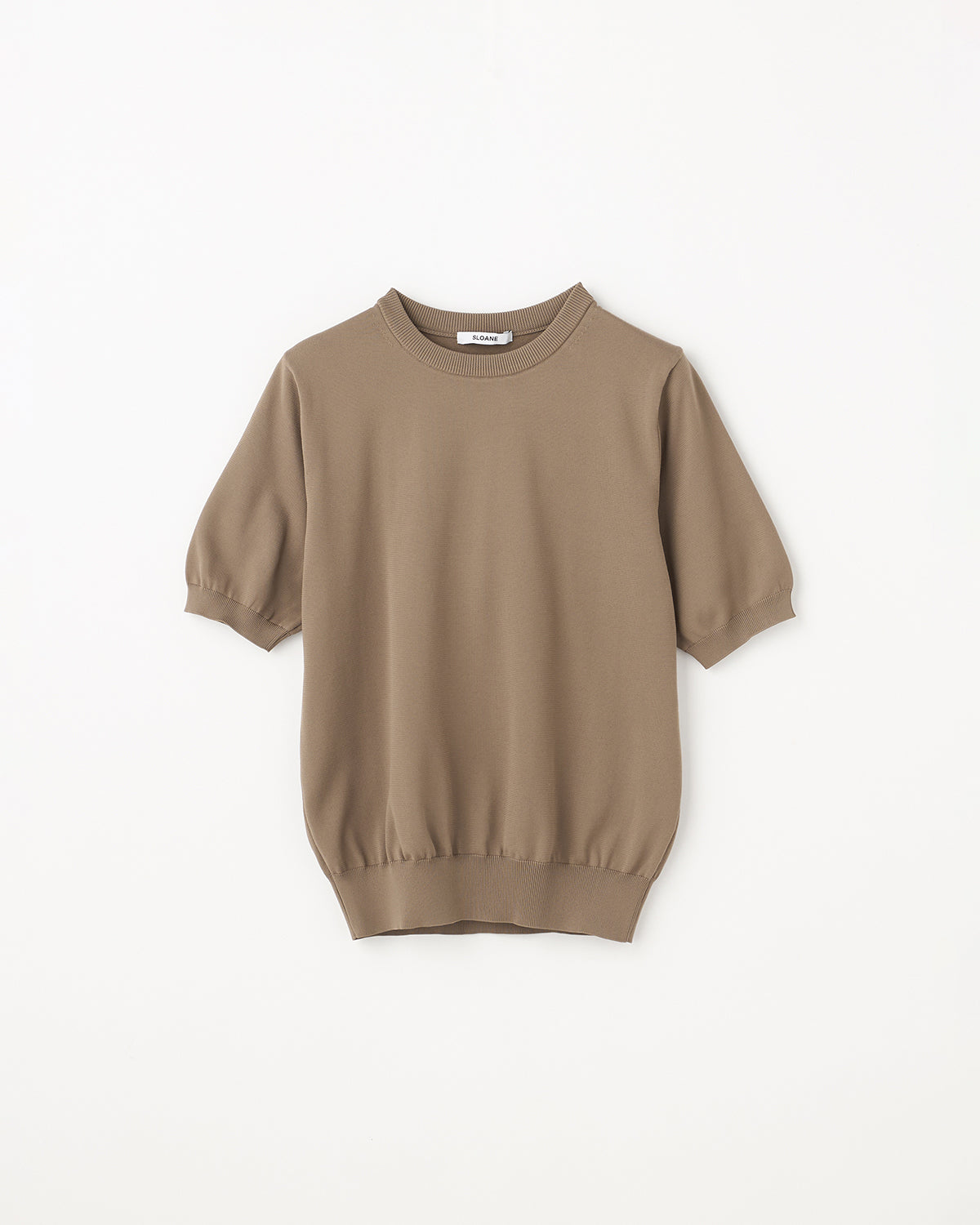 ダークベージュ