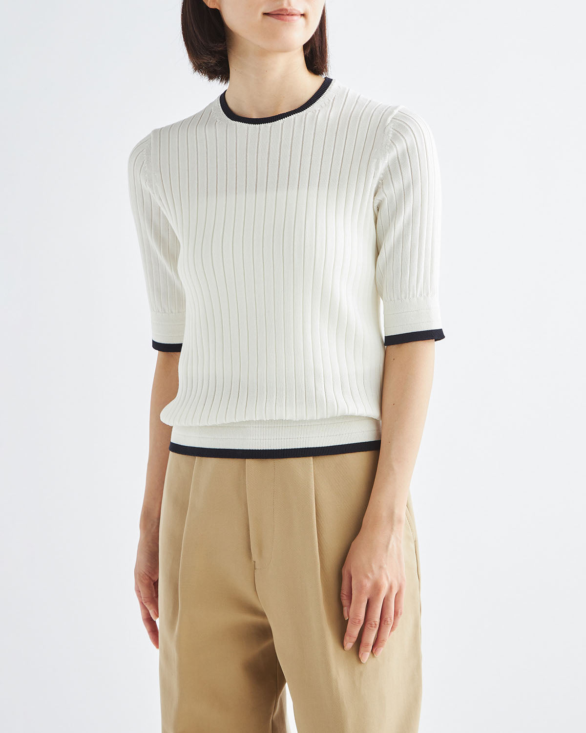 ホワイト×ネイビー　H166cm　着用サイズ：2