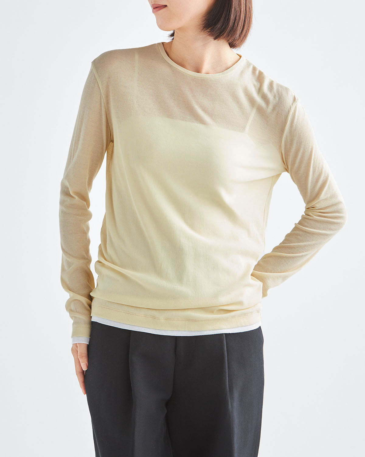 イエロー　H166cm　着用サイズ：2