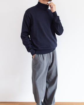 ネイビー　H178cm　着用サイズ：5