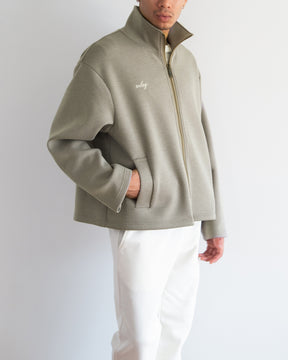 ベージュ　H178cm　着用サイズ：L