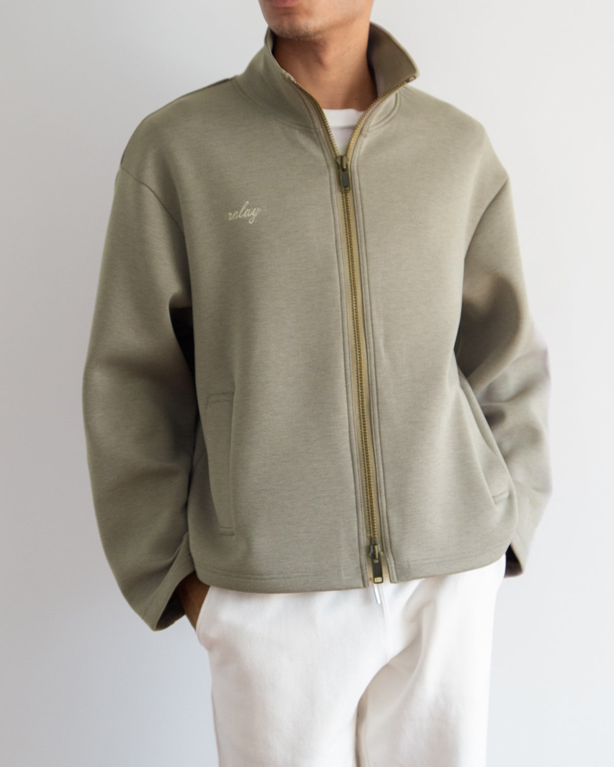 ベージュ　H178cm　着用サイズ：L